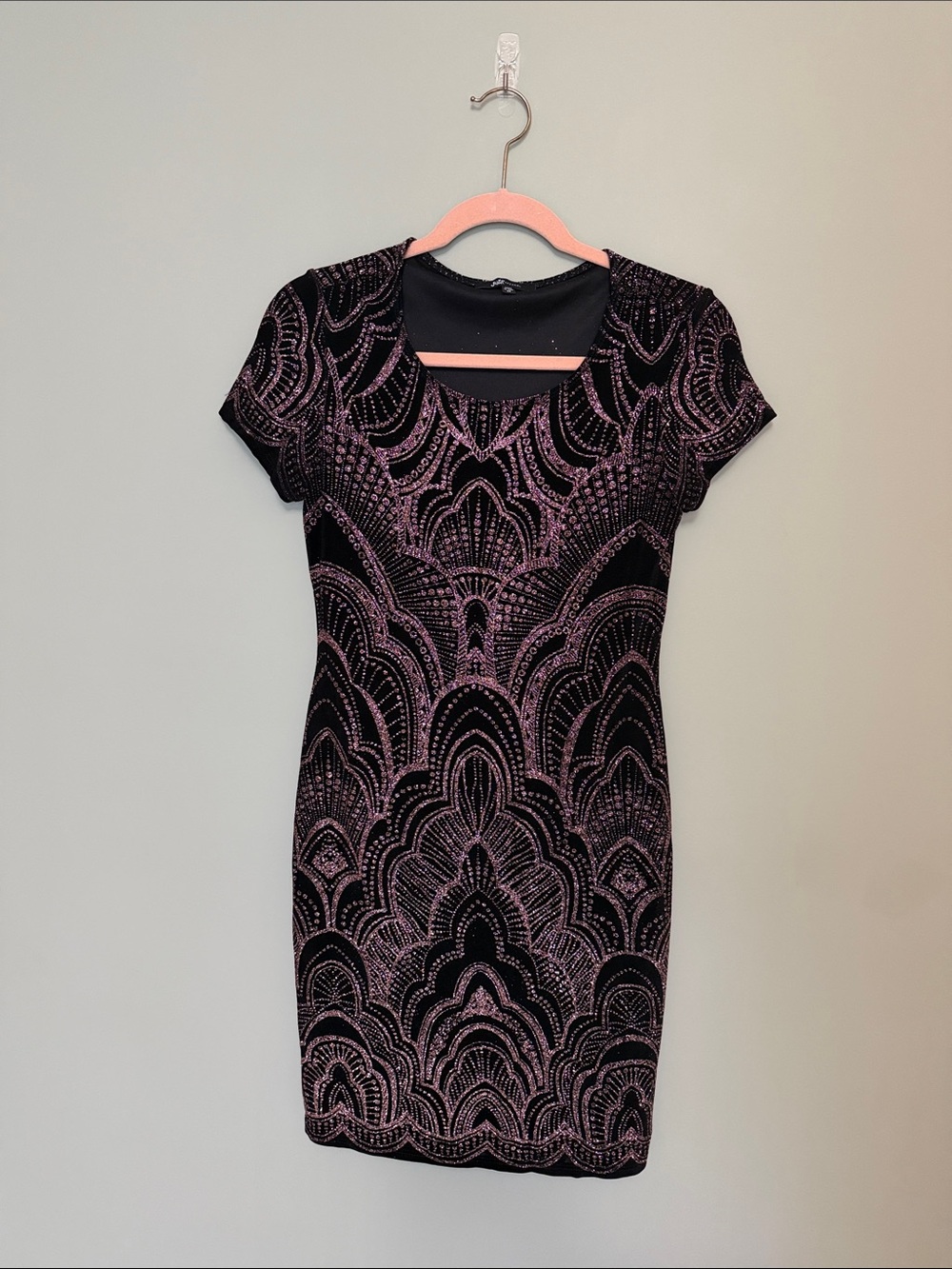 JUMP Apparel Black Gold Silver Metallic Geometric Bodycon Dress Stretch